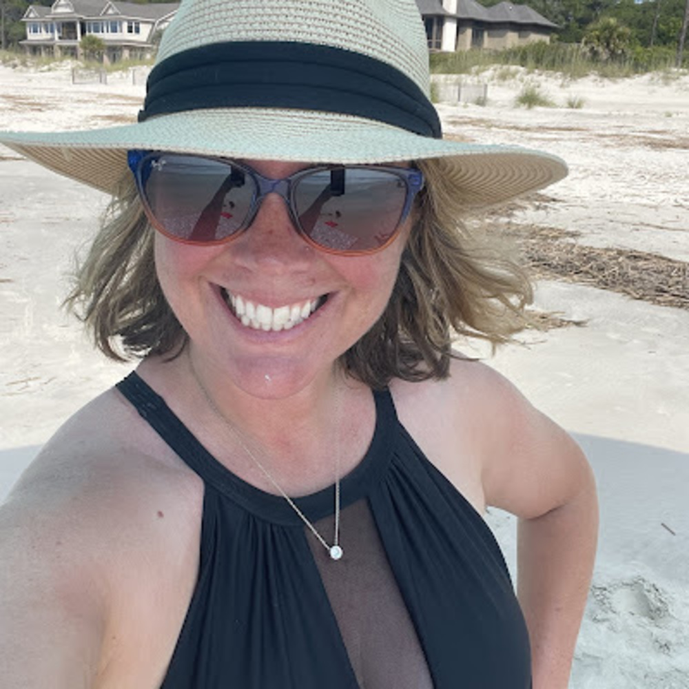 Meet your Posher, April